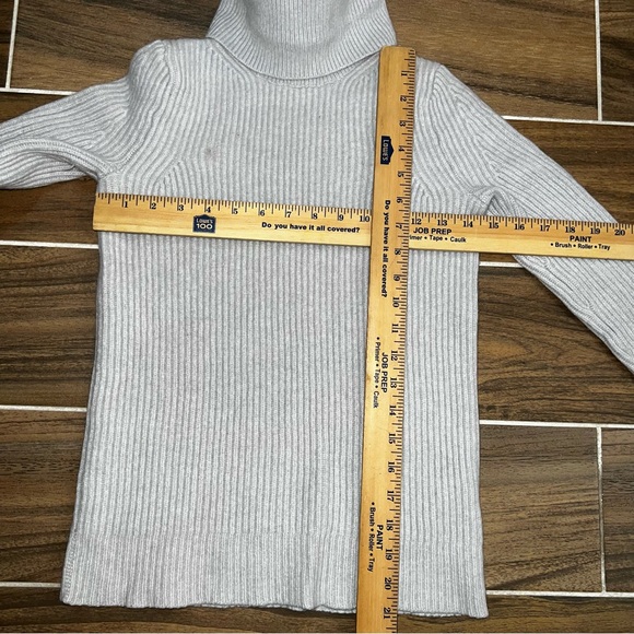 Banana Republic Scottish Cashmere Yarn By Todd & Duncan Turtleneck Cream Sweater - Picture 4 of 5